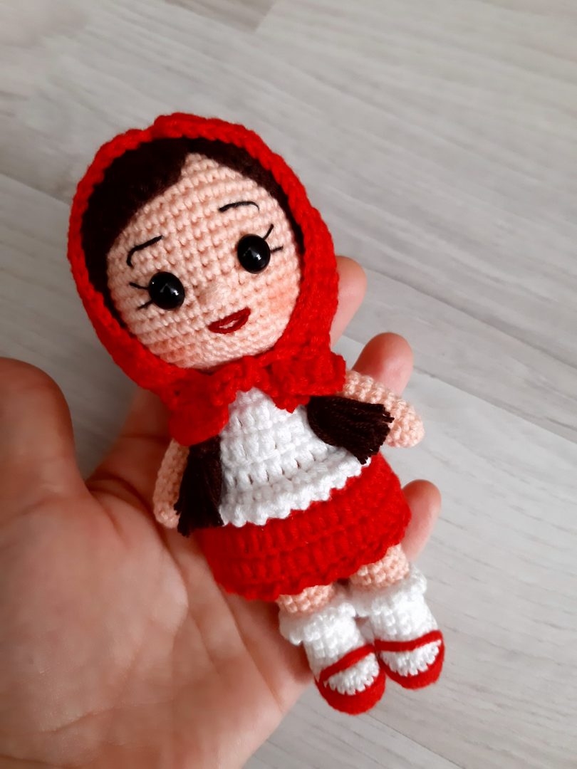 Amigurumi Minik Kırmızı Başlıklı Kız Yapımı