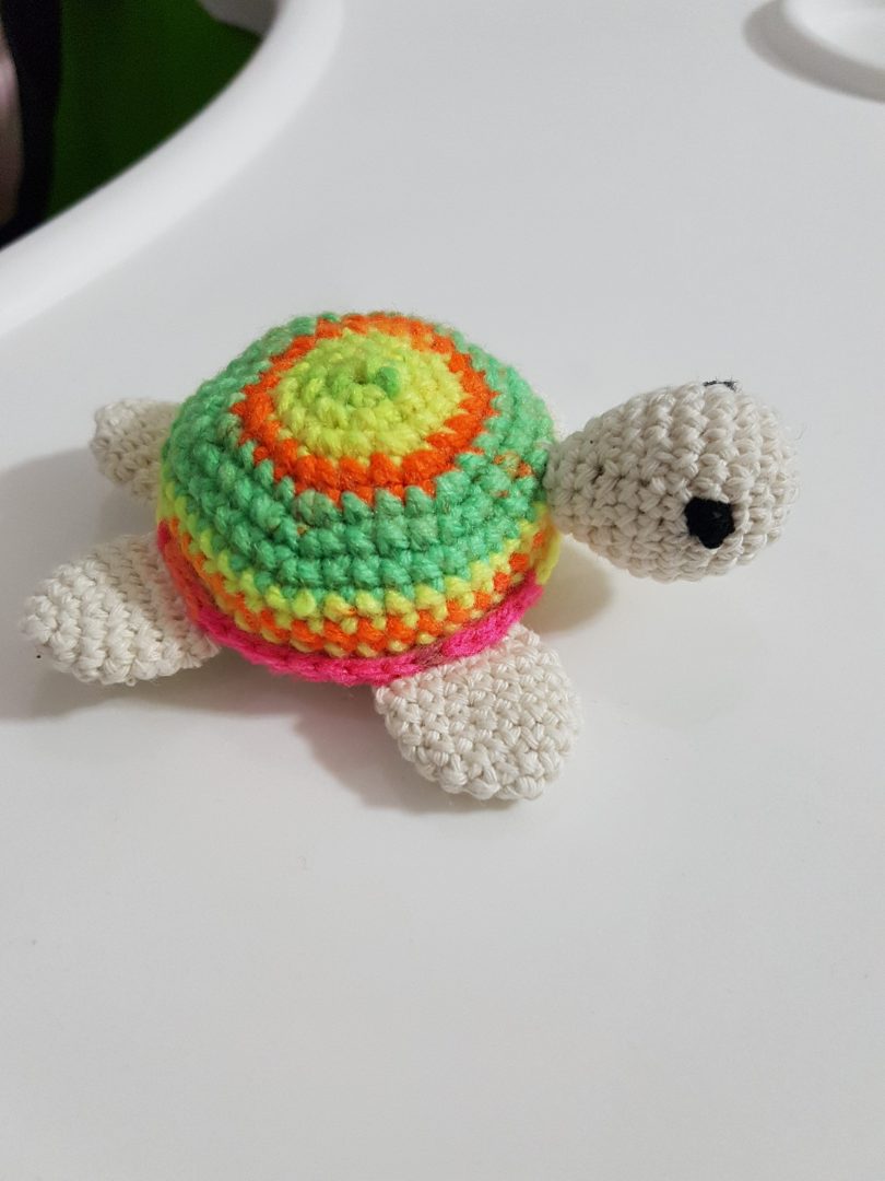 Amigurumi Renkli Minik Kaplumbağa Yapımı